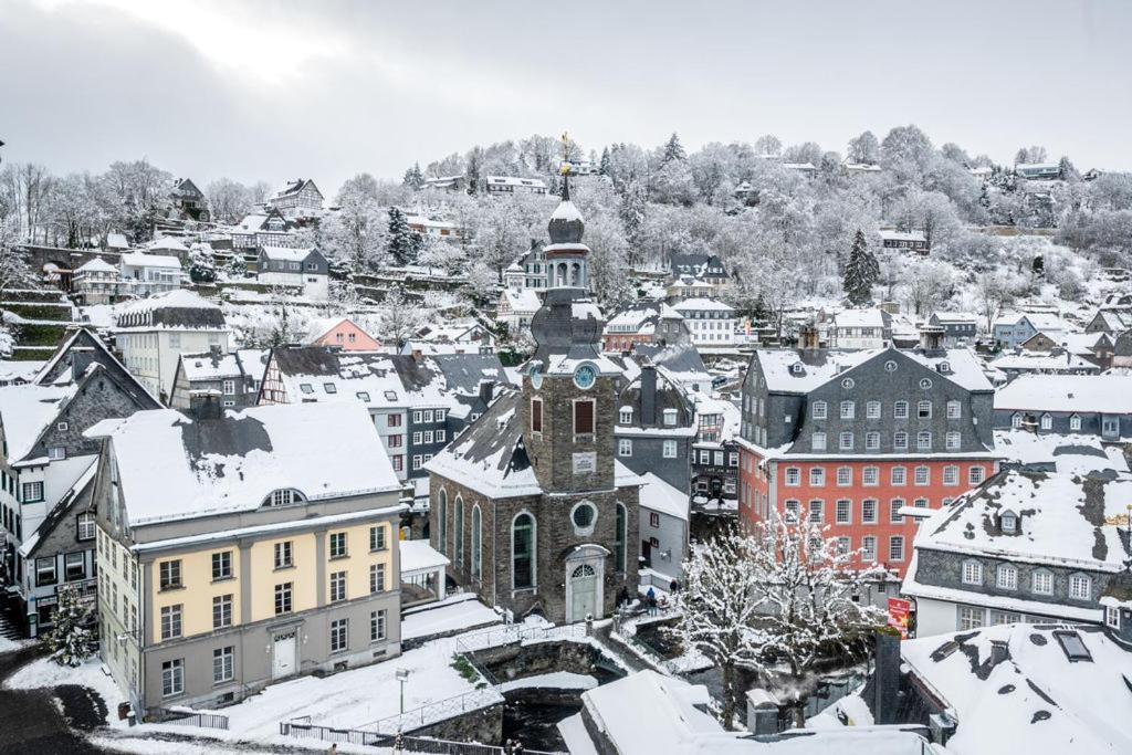 Haus Sonnentau Apartment Monschau Exterior photo